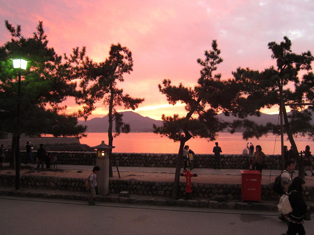 Hotel Sakuraya à Itsukushima Extérieur photo