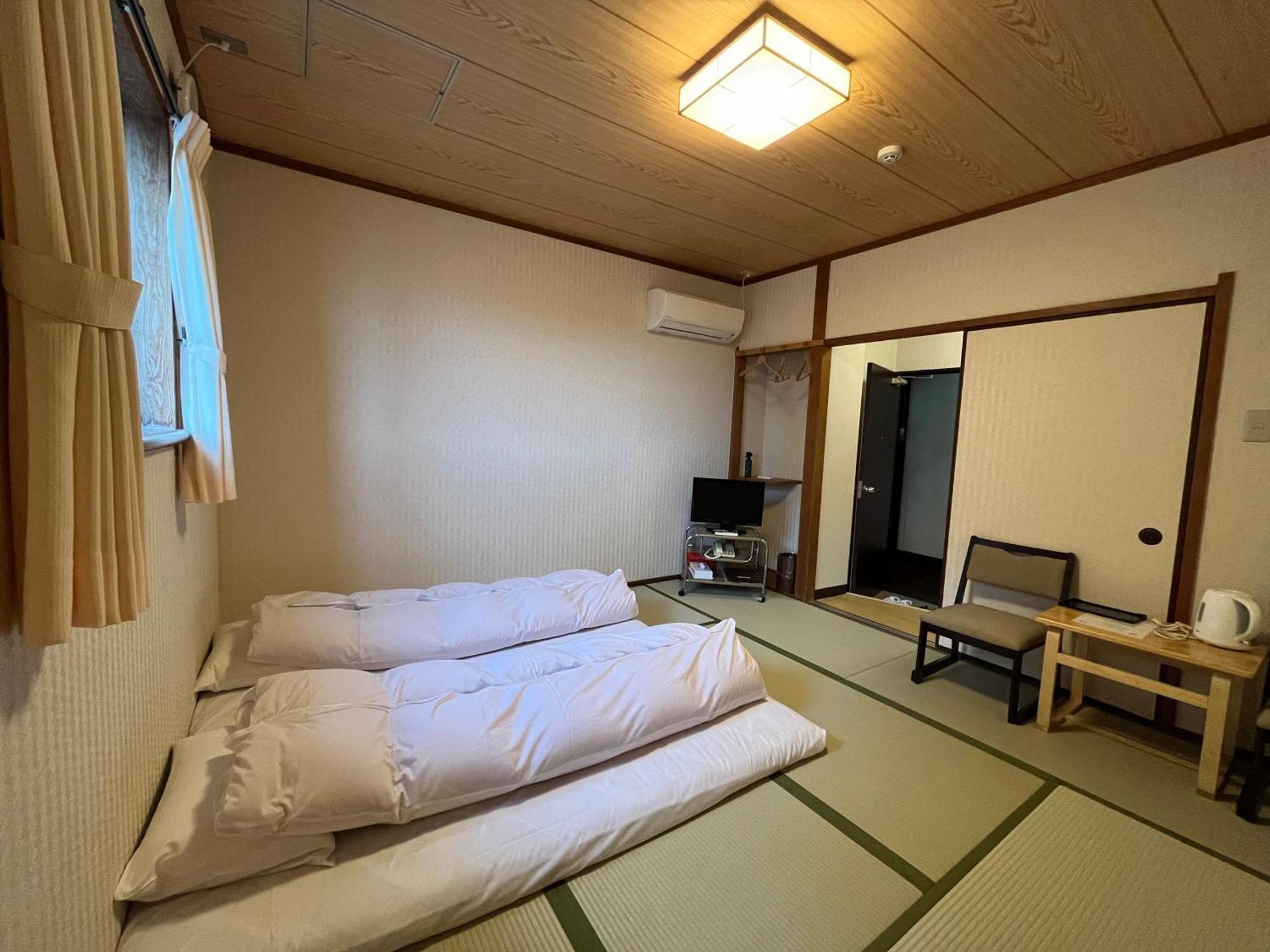 Hotel Sakuraya à Hatsukaichi Extérieur photo