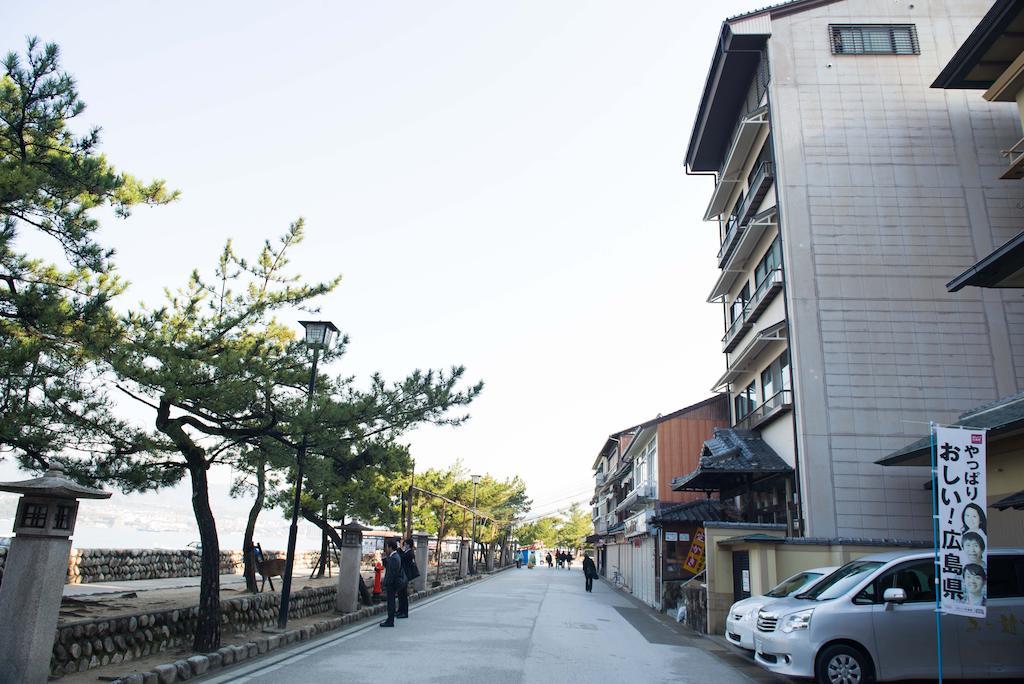 Hotel Sakuraya à Itsukushima Extérieur photo